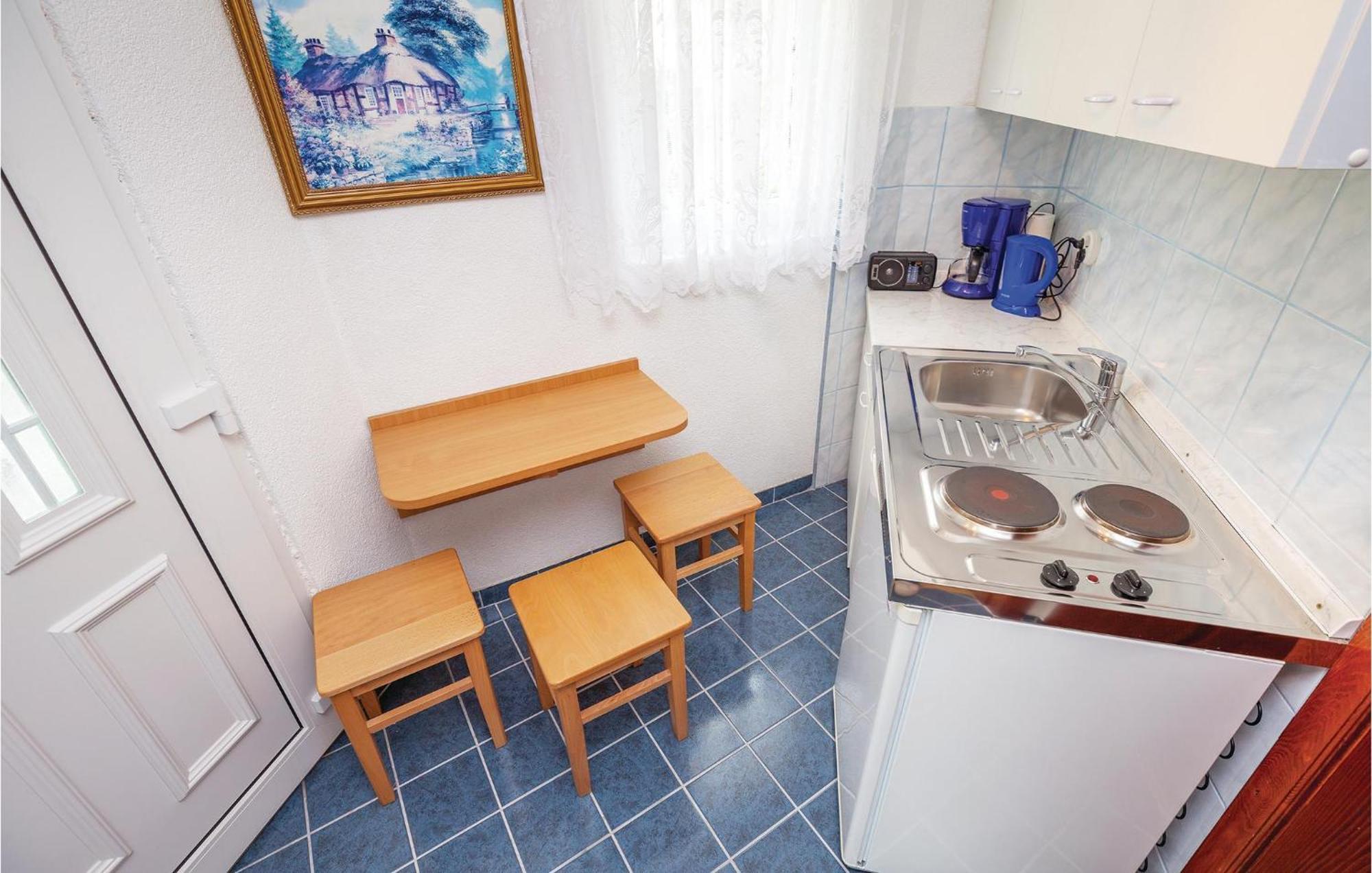 Stunning Apartment In Crikvenica With Wifi מראה חיצוני תמונה