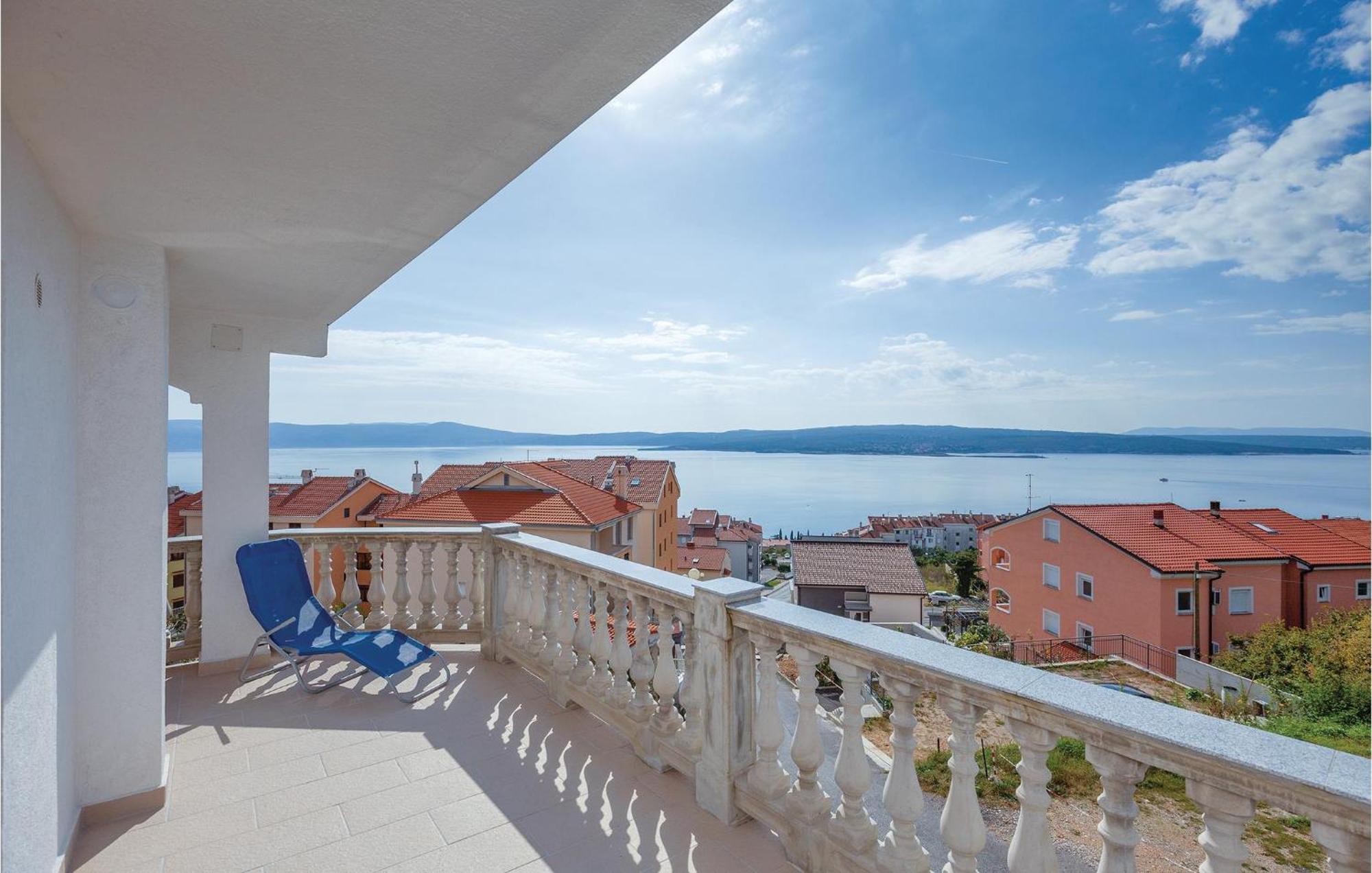 Stunning Apartment In Crikvenica With Wifi מראה חיצוני תמונה